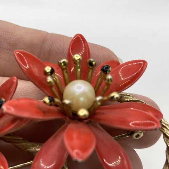VTG 1960's Signed Judy Lee Red/orange Enamel Flower Brooch. - Picture 3 of 6
